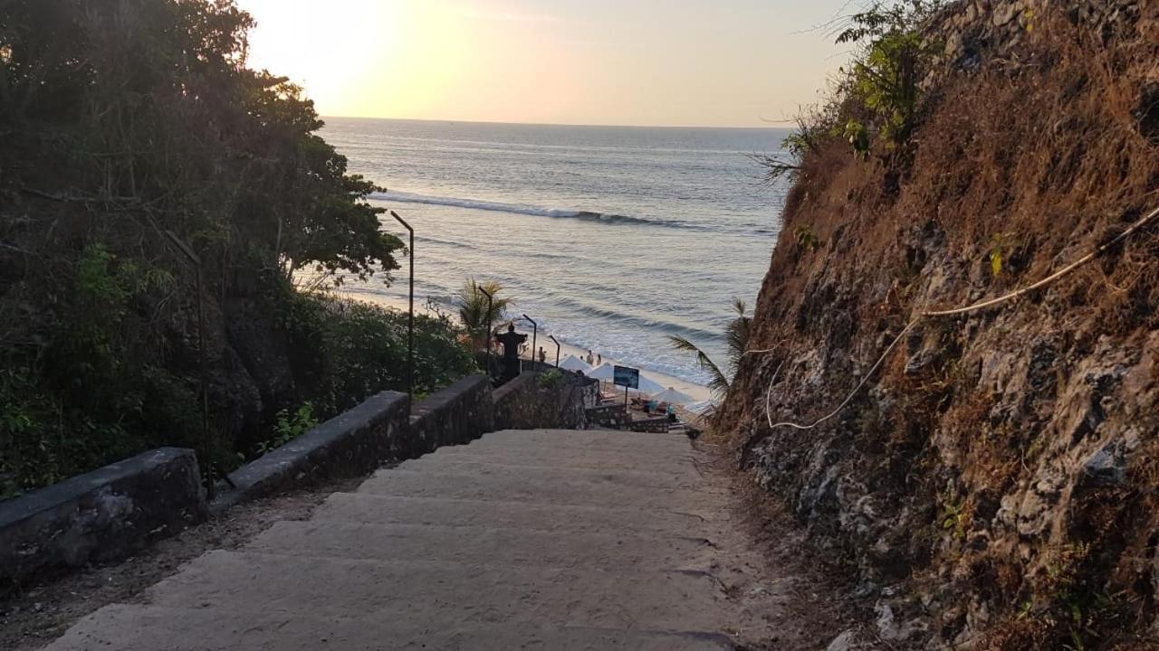Indah Balangan Villa Jimbaran Εξωτερικό φωτογραφία